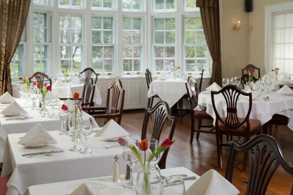 Four Chimneys Inn image 10