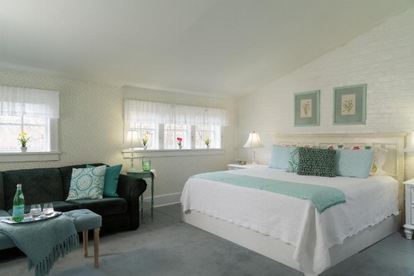 Four Chimneys Inn image 22